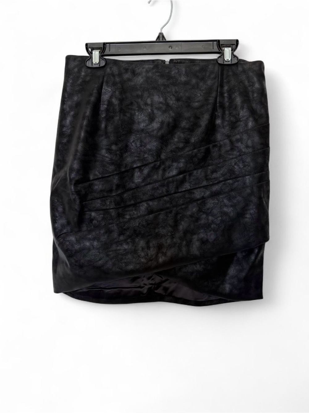 BNWT Guess Black Faux Leather Wrapped Miniskirt  Size L